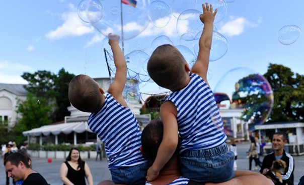 Русские дети — гарантия будущего. Medya Gunlugu, Турция