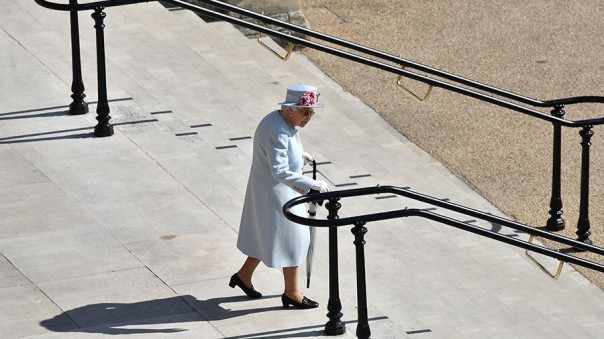 Елизавета II покинула Букингемский дворец из-за нашествия крыс