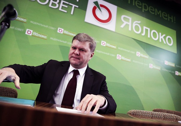 Предчувствуя приближение провала, оппозиционеры истерят и обвиняют друг друга