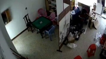 Вот так и оставляй без присмотра на зарядке