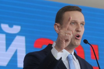 Уголовник Навальный поддержал протестующих в Грузии