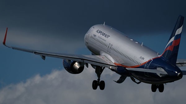 "Аэрофлот" отменил часть рейсов в Прагу из-за решения властей Чехии