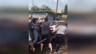 В Башкирии у отца с боем отобрали дочь — видео