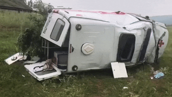 Роженица погибла в ДТП из-за пьяного водителя скорой помощи в Иркутской области