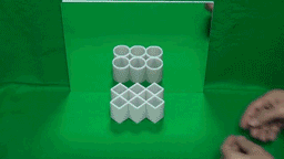 Оптическая иллюзия ошарашила весь Twitter, но разгадка оказалась легче лёгкого