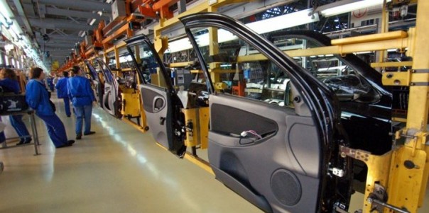 "АвтоВАЗ" заявил об остановке производства с 3 июля