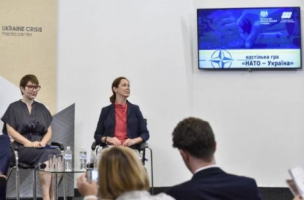 Британия оплатила создание настольной игры об интеграции Украины в НАТО