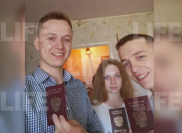 Семья беженцев с Украины шокирована быстрой выдачей паспортов после прямой линии