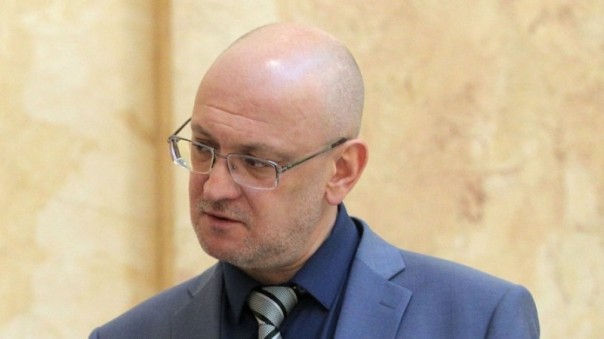 Максим Резник и движение «Весна» совращают российскую молодежь