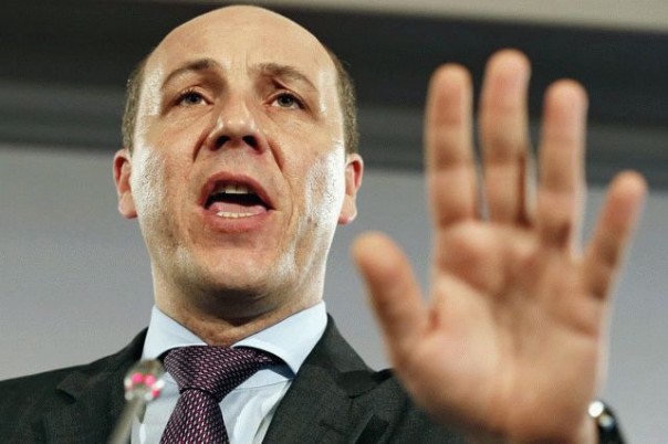 Парубий "лишил" Зеленского права ветировать закон