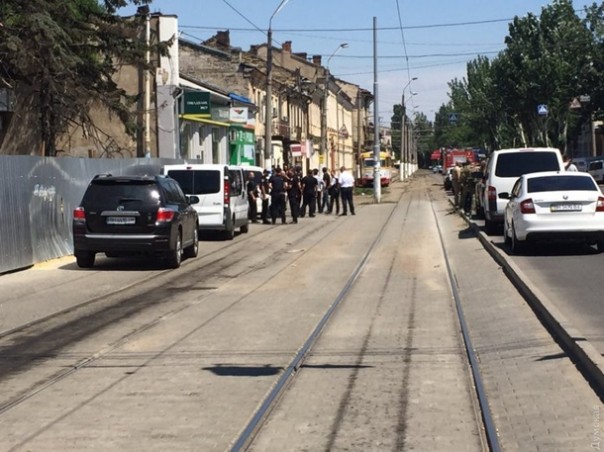 В Одессе взяли в заложницы сотрудницу кредитного учреждения