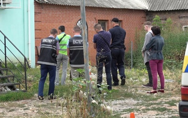 В Сумах задержали девушку-киллера, которая пыталась убить отца и дочь