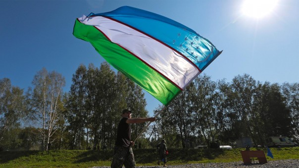 Гражданам Узбекистана упростили процедуру получения разрешений на работу в России