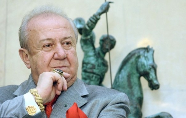 Москва устала от Церетели