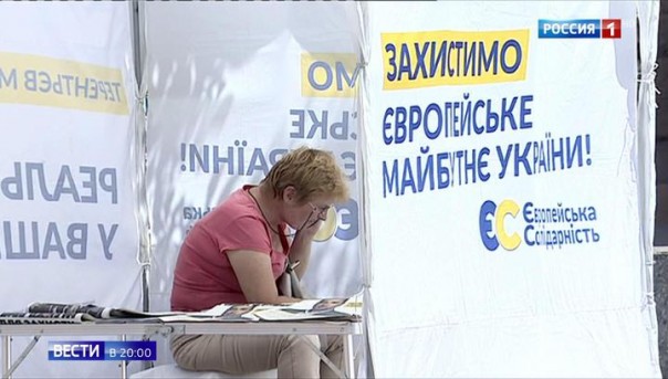 Предвыборная гонка: Зеленский ссорится с чиновниками, а Порошенко отправили на галерку