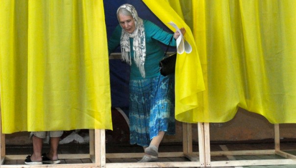 Выборы на Украине: в Раде впервые в истории может появиться однопартийное большинство | Анализ ситуации