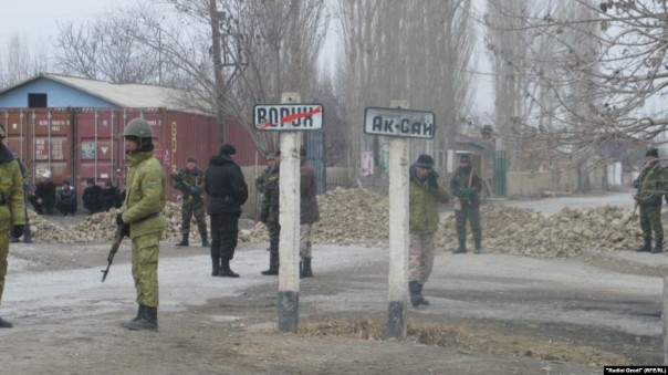 На границе Киргизии и Таджикистана произошел конфликт с применением оружия