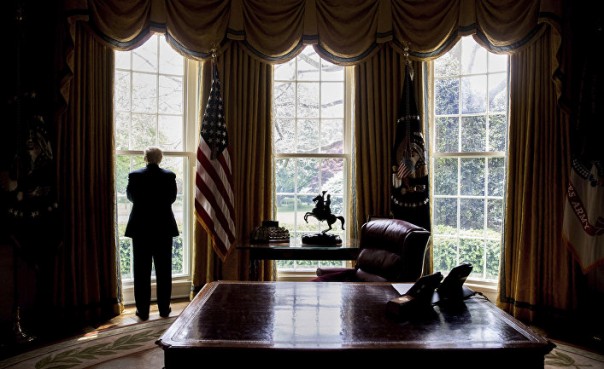 The New Yorker (США): республиканцы стоят горой за решение Трампа предоставить Путину кабинет в Белом доме