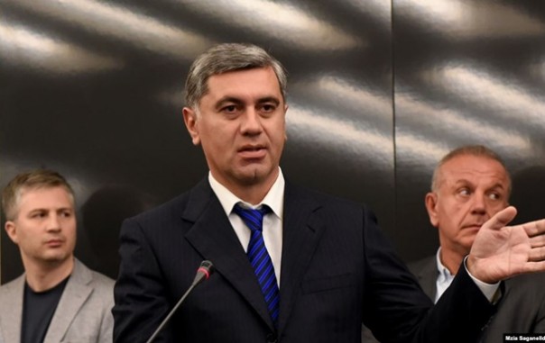 В Грузии арестовали экс-министра обороны