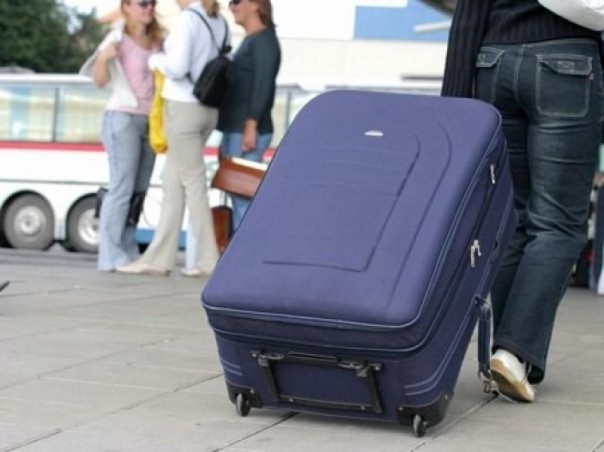 Названа причина катастрофического оттока заробитчан за границу