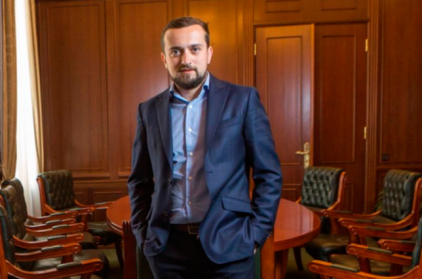 У Зеленского хотят запустить всемирное пропагандистское телевещание на русском языке