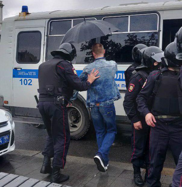 Провокациям нет: силовики обеспечат безопасность москвичей на незаконном митинге в столице