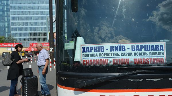 Все бегут: Польша высасывает украинские трудовые ресурсы