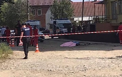 Под Ивано-Франковском хрюмберг АТЫ подорвал гранатой себя и жену