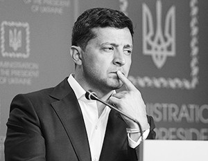 Зеленский начинает разочаровывать Украину