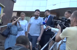 Там просто плохо: Первые шаги на воле. Видео с освобождённым из-под стражи Вышинским