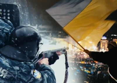 «Майдан» в Гонконге перенимает украинский опыт. В Гонконге демонстранты начали бросать "коктейли Молотова" в полицию