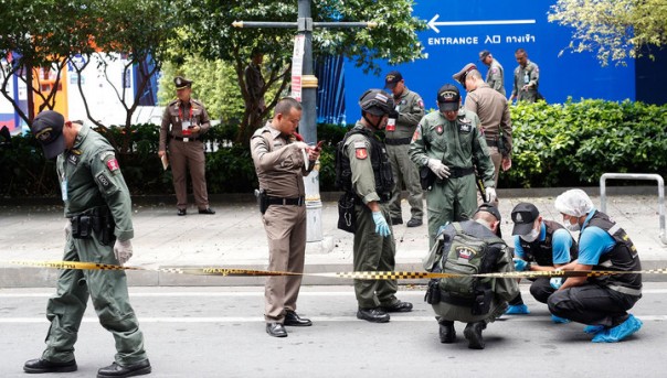 В столице Таиланда прогремели пять взрывов