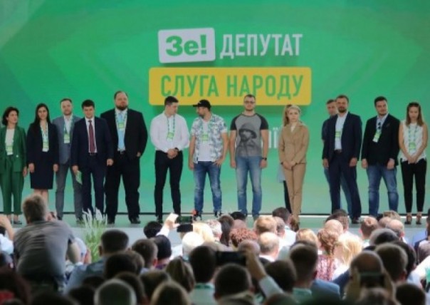 В «Слуге народа» пообещали перевоспитывать «ватников» с пророссийскими взглядами