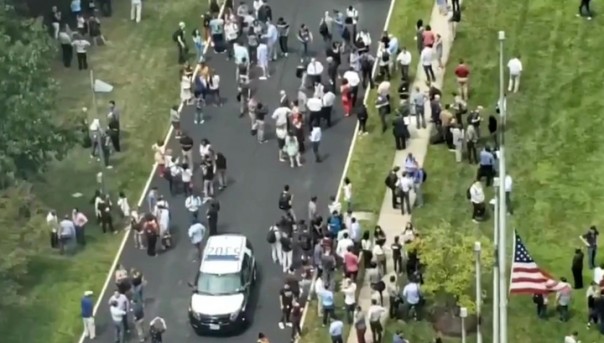 Редакцию американской газеты эвакуировали из-за вооруженного человека