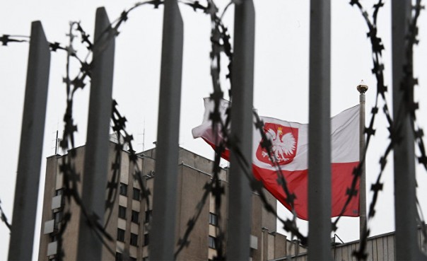 «Поляк, который любит Россию»: нам пора начать думать головой. Wirtualna Polska, Польша