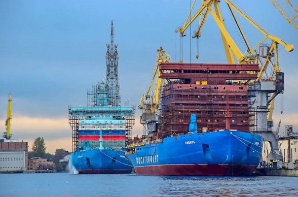 Нужны ли России столь дорогие ледоколы в Арктике?