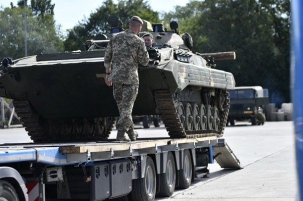 Укрофашисты, воюющие в Донбассе, прибыли в Германию на учения