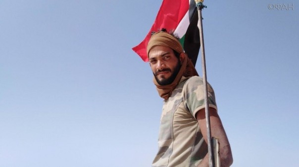 Сирийская армия ведет наступление на позиции боевиков в южной части Идлиба