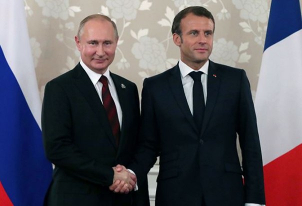 Эксперты об итогах встречи Путина и Макрона