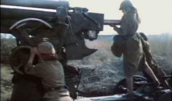 Подвиг сталинградских зенитчиц. 23 августа 1942 года наши зенитчицы не позволили немцам с ходу ворваться в Сталинград