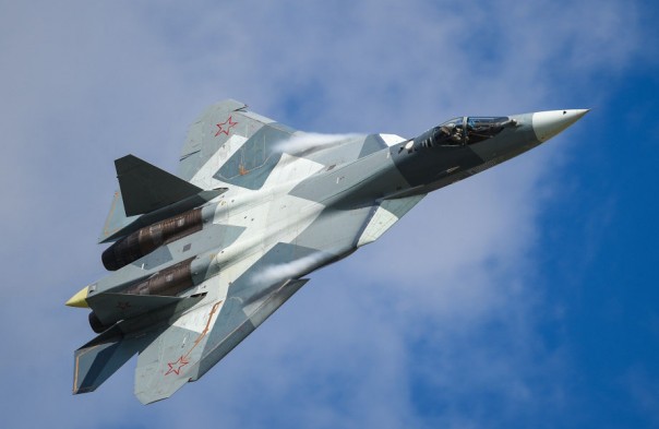 Запредельный пилотаж Су-57 показали на видео