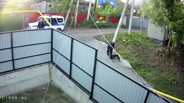 Росгвардия проверит видео с грубым задержанием мужчины в Новосибирске