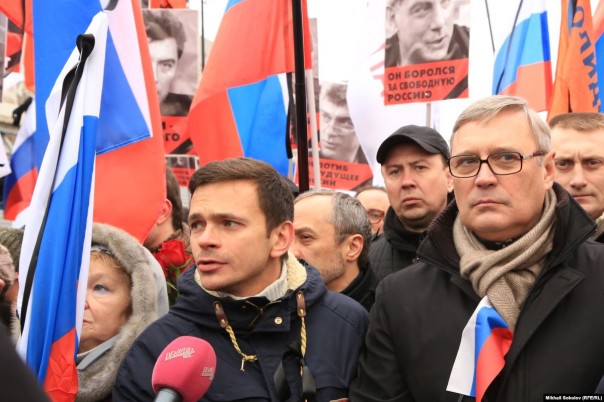 Как они страдают за своё Светлое Будущее