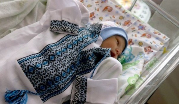 Рождаемость на Украине за пять лет упала на 40%