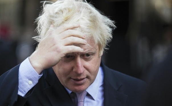 Британский парламент поломал игру Джонсона: Брексит повис на языках лордов