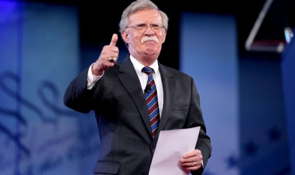 Трамп уволил Болтона с поста советника по нацбезопасности