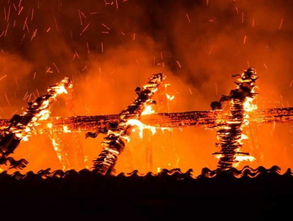 Укрофашисты за сутки выпустили по территории Республики более 140 боеприпасов, ранены мирные жители, уничтожены дома