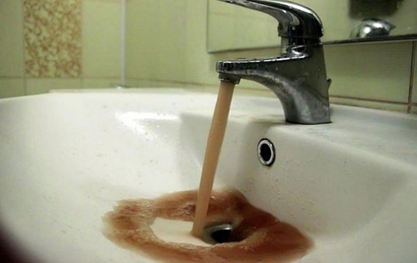 На Днепропетровщине целый город остался без питьевой воды