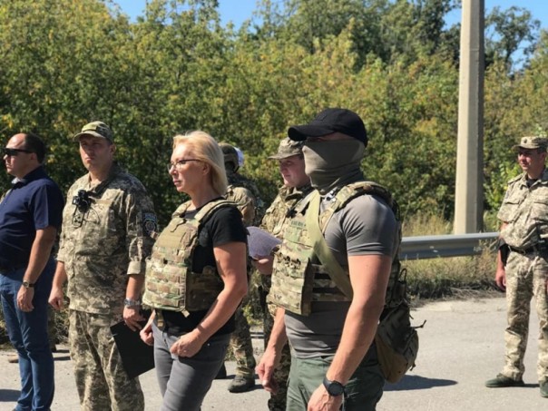 ЛНР передала Киеву 54 заключенных, осужденных до войны в Донбассе