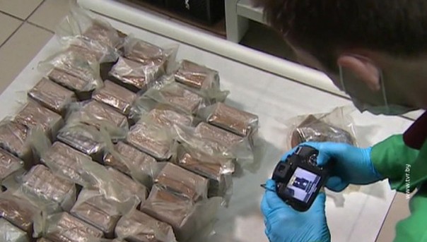 Белорусские таможенники и КГБ раскрыли схему переправки оружия с Украины в Россию